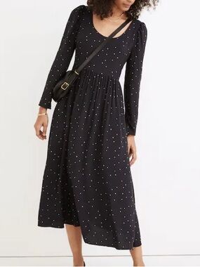 Madewell Alicia Long-Sleeve Scoopneck
Midi Dress in Night Stars